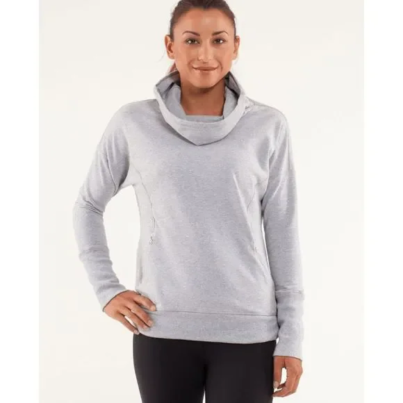 Lululemon Run: Rest Day Pullover *Heathered Fossil* Size 6 - Picture 14 of 14